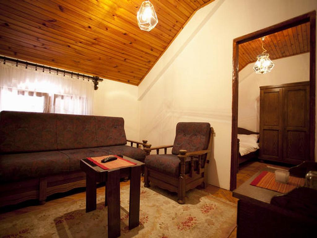 Markov Konak Guest House Surdulica Luaran gambar